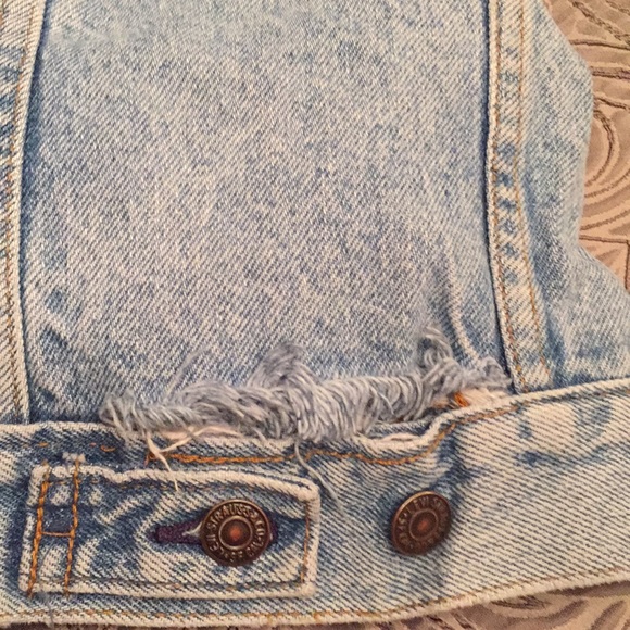 ❤️ SOLD Vintage Levi’s Jean Jacket Mens, Unisex - Picture 4 of 6